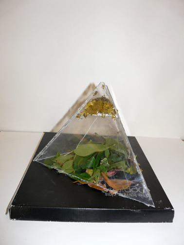 Pyramide 10.JPG